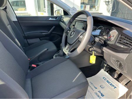 2021 Volkswagen Polo - thumbnail 13