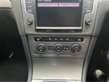 2017 Volkswagen Golf - thumbnail 18