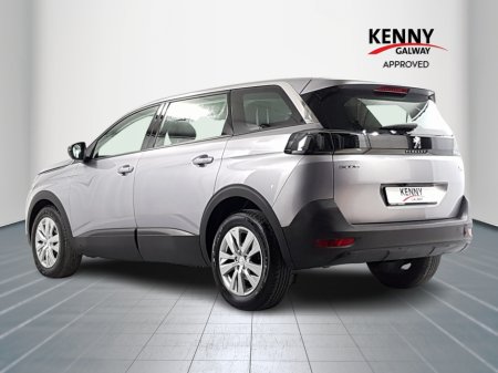 2022 Peugeot 5008 - thumbnail 5