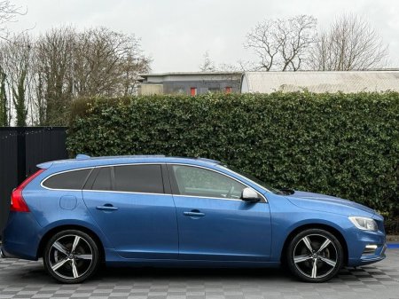 2017 Volvo V60 R-DESIGN D4 2.0 // OPENING SUNROOF // SERVICE HISTORY // DIAMOND CUT ALLOYS €19,900 thumbnail
