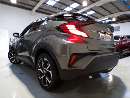 2019 Toyota C-HR 192*18,000 MILES*HYBRID SPORT TOYOTA C-HR SELF CHARGING 1.8 AUTOMATIC*FANTASTIC CONDITION GREAT ON FUEL, POWER, COMFORT WITH A LOT OF SPACE ALL COMBINED FOR A FANTASTIC DRIVE. CAR COMES WITH FULL SAF €21,900 thumbnail