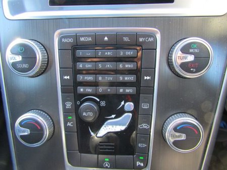 2014 Volvo XC60 - thumbnail 38