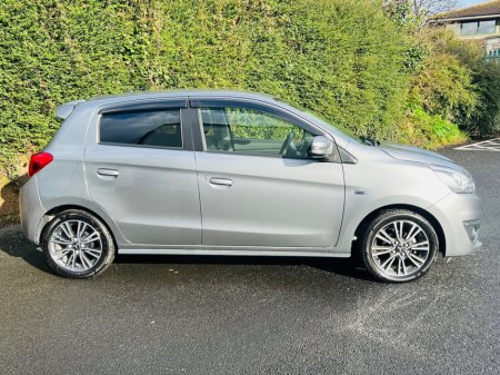 2019 Mitsubishi Mirage - view 4