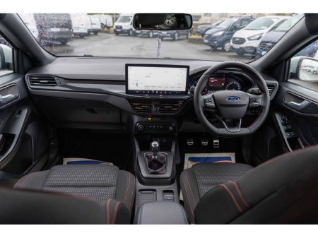 2023 Ford Focus 2023 Ford Focus Silver 1.0L EcoBoost 125PS ST-Line thumbnail