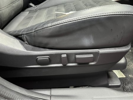 2019 Mitsubishi Outlander €22950 2019 MITSUBISHI OUTLANDER PHEV G PLUS PACKAGE 2.4 AUTOMATIC / CRUISE CONTROL / 360° PARKING CAMERA / ELECTRIC HEATED SEATS / HEATED STEERING WHEEL / PADDLE SHIFTERS €22,950 thumbnail