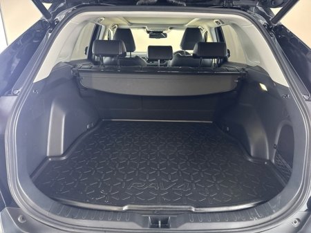 2022 Toyota Rav4 HYBRID PLATINUM €40,950 thumbnail