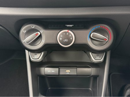 2024 Kia Picanto - thumbnail 23