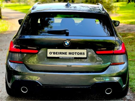 2020 BMW 3 Series - view 3