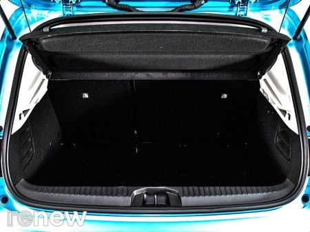 2022 Renault Clio Dynamique TCe 90 €15,990 thumbnail