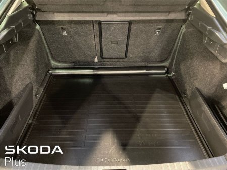 2024 Skoda Octavia - thumbnail 9