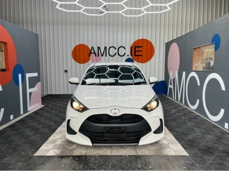 2021 Toyota Yaris ONLY €16950! YARIS AUTOMATIC 1.0 PETROL / 95k KMs / REVERSE CAMERA & MORE €16,950