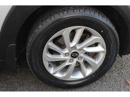 2016 Hyundai Tucson 1.7 CRDI PREMIUM BL/DR 2WD 5DR €15,995 thumbnail