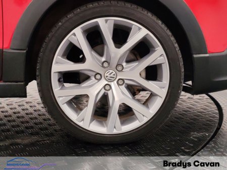 2017 Volkswagen Polo T-Cross thumbnail