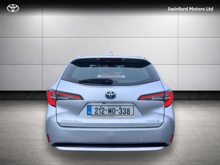 2021 Toyota Corolla HYB 1.8 LUNA T TS 4DR AUTO A €24,950 thumbnail