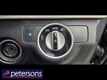 2012 Mercedes-Benz E Class - thumbnail 36