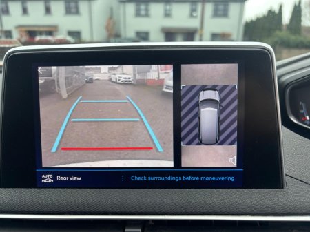 2018 Peugeot 5008 - thumbnail 10