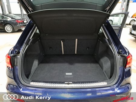 2022 Audi Q3 35TFSI 150BHP SE AUTOMATIC €35,900 thumbnail