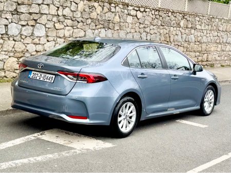 2020 Toyota Corolla - thumbnail 6