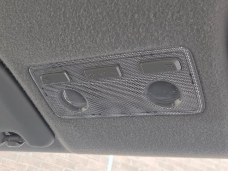 2013 Toyota Yaris - thumbnail 15