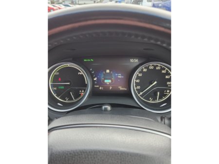 2019 Toyota Camry 2.5 Camry Hybrid €21,950 thumbnail