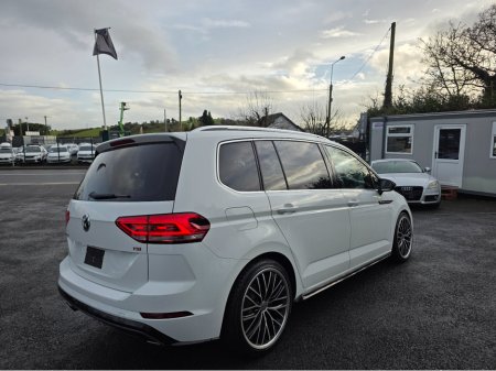 2017 Volkswagen Touran 1.4 R LINE EDITION LEATHER 7 SEATER CARPLAY ANDROID AUTO LARGE TOUCH SCREEN - SPECIALISING IN IMPORTS OF GERMAN AUTOMATIC HI SPEC €19,950 thumbnail