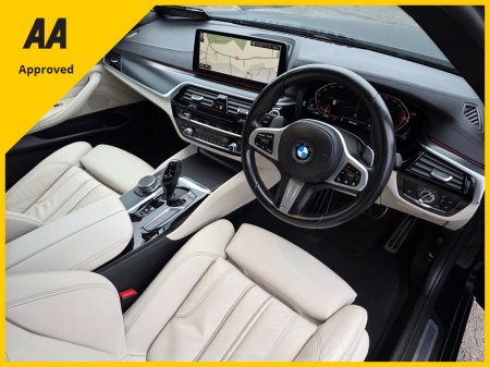2021 BMW 5 Series 520D * M-SPORT * PERFORMANCE PACK €30,995 thumbnail