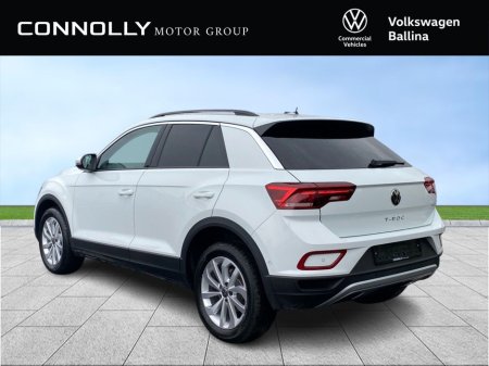 2026 Volkswagen T-Roc Commercial 2.0 TDI Edition 75 116bhp - €33,432 + VAT! €33,432 thumbnail