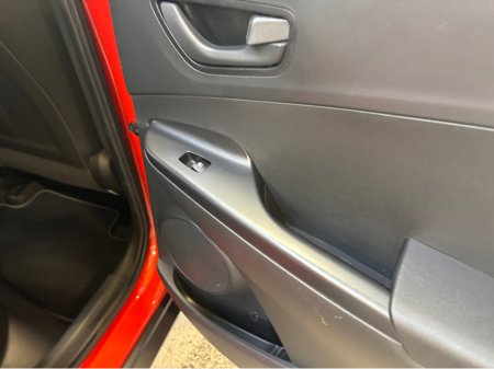 2019 Hyundai Kona - thumbnail 12