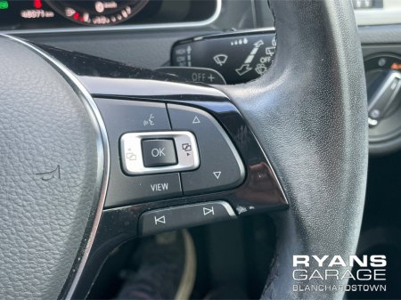 2020 Volkswagen Golf 1.2 TSI AUTO 5DR COMFORTLINE €21,950 thumbnail