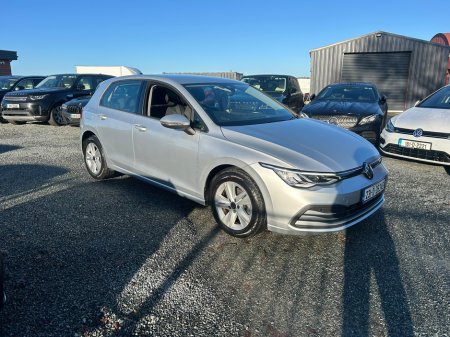 2023 Volkswagen Golf  €25,850 thumbnail