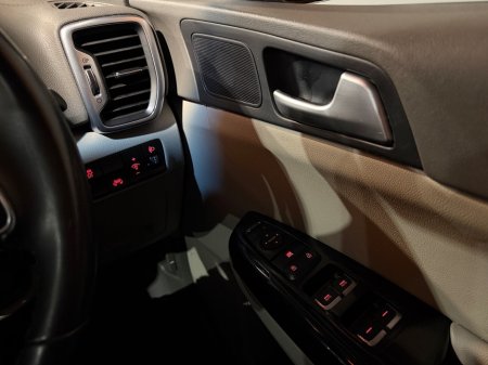 2018 Kia Sportage 1.7 PLATINUM €17,950 thumbnail