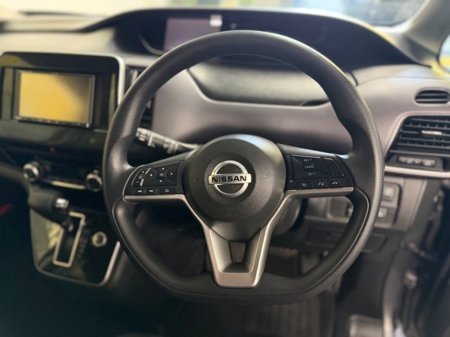 2021 Nissan Serena - thumbnail 9