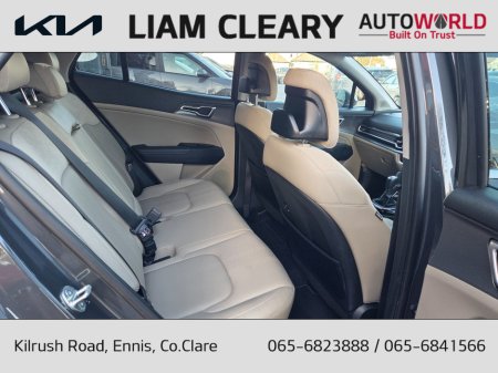 2023 Kia Sportage - thumbnail 9