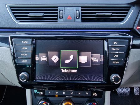 2016 Skoda Superb LAURIN & KLEMENT 2.0 AUTOMATIC €17,950 thumbnail