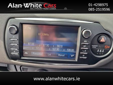 2019 Toyota Yaris High Spec  1.0 LUNA EDITION 5DR €11,950 thumbnail