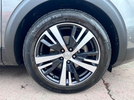 2019 Peugeot 3008 - thumbnail 36