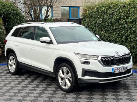 2022 Skoda Kodiaq STYLE 7-SEATER 2.0 TD AUTO // LEATHER HEATED SEATS // APPLE CARPLAY/ANDROID AUTO // BACKSEAT CLIMATE CONTROL €29,950 thumbnail