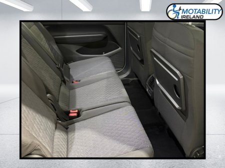 2022 Volkswagen Caddy Maxi Life Wheelchair Accessible €43,995 thumbnail