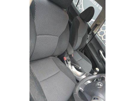 2010 Toyota Auris 1.4 TR D-4D TAX&NCT €3,950 thumbnail