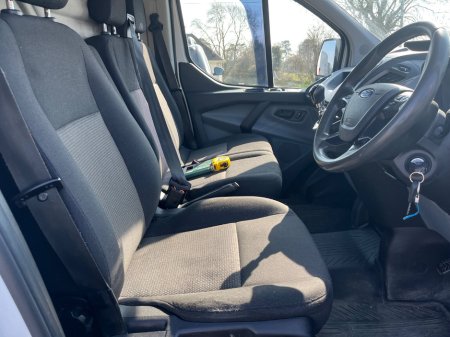 2017 Ford Transit Custom - thumbnail 5