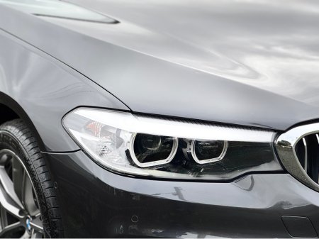 2019 BMW 5 Series 520D TOURING * PANROOF * 3D CAMERA PACK * €24,950 thumbnail