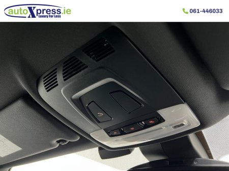 2017 BMW 3 Series - thumbnail 40