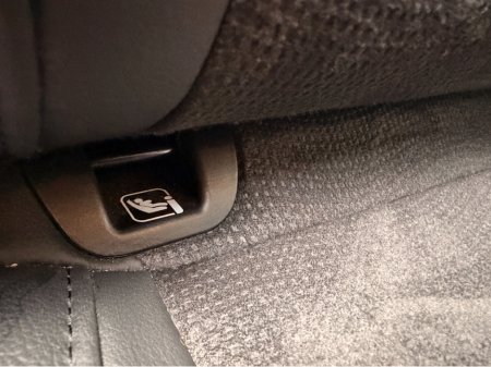 2017 Suzuki Vitara - thumbnail 10