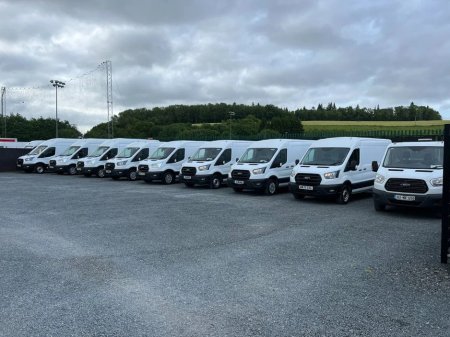 2021 Ford Transit - photo 3