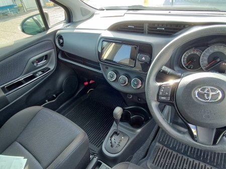 2016 Toyota Yaris  €11,950 thumbnail