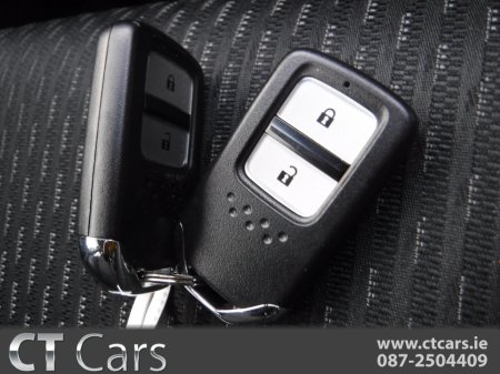 2015 Honda Fit 1.5 AUTO HYBRID ANDROID+CARPLAY €9,950 thumbnail