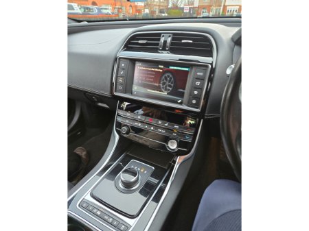 2018 Jaguar XE 2.0 D R-SPORT 180PS 4DR AUTOMATIC VERY NICE CAR €14,950 thumbnail