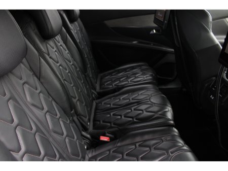 2018 Peugeot 5008 - thumbnail 19