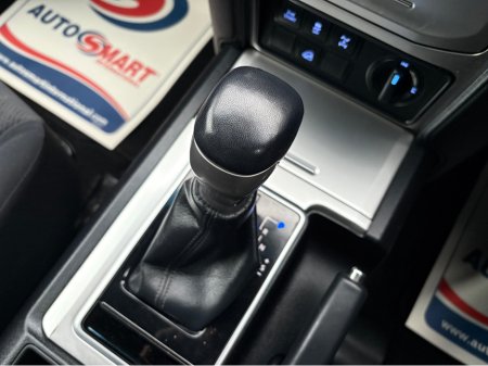 2024 Toyota Landcruiser SWB AUTO COMMERCIAL thumbnail