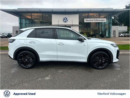 2026 Volkswagen T-Roc - thumbnail 4